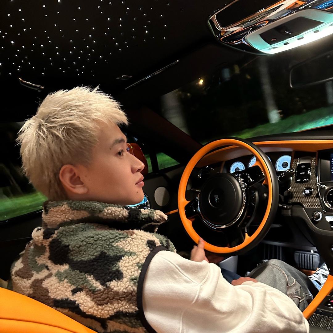 李赞雄