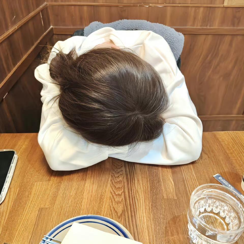 糕冷小喵_