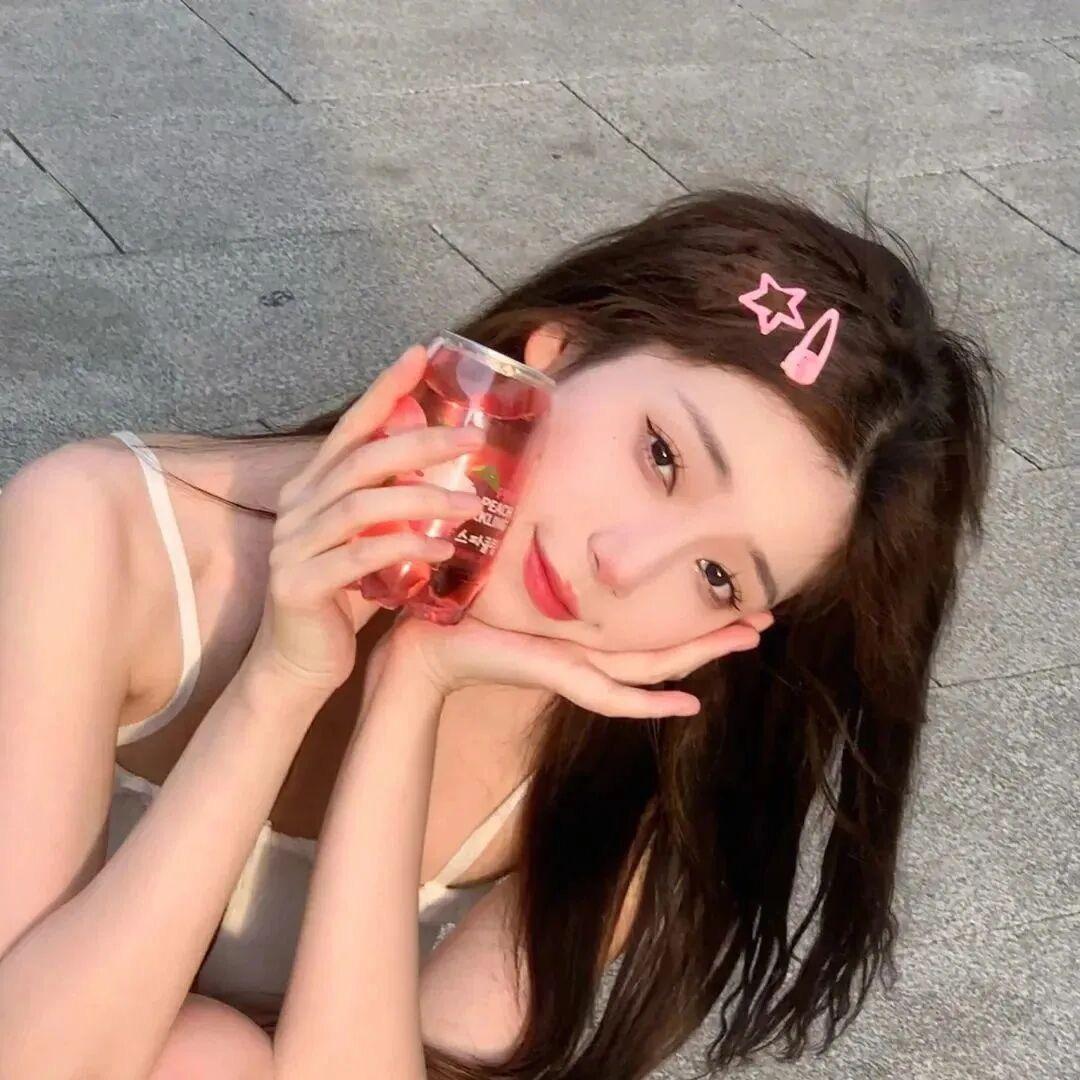 洛洛很爱吃