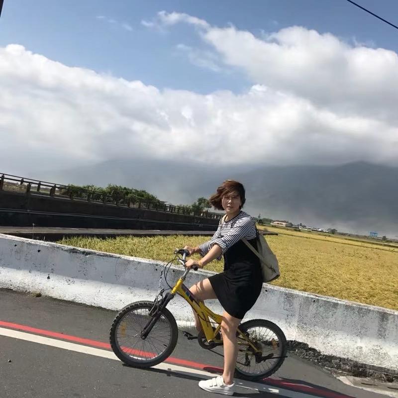 言真服饰