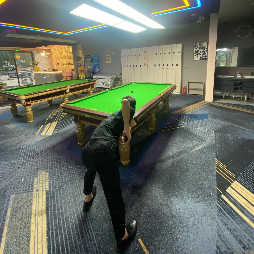 光点台球俱乐部