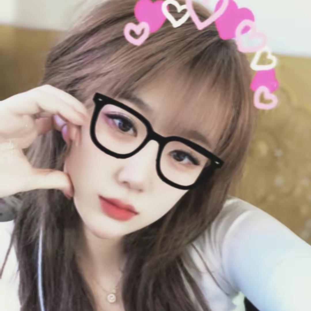爱美食的橙子