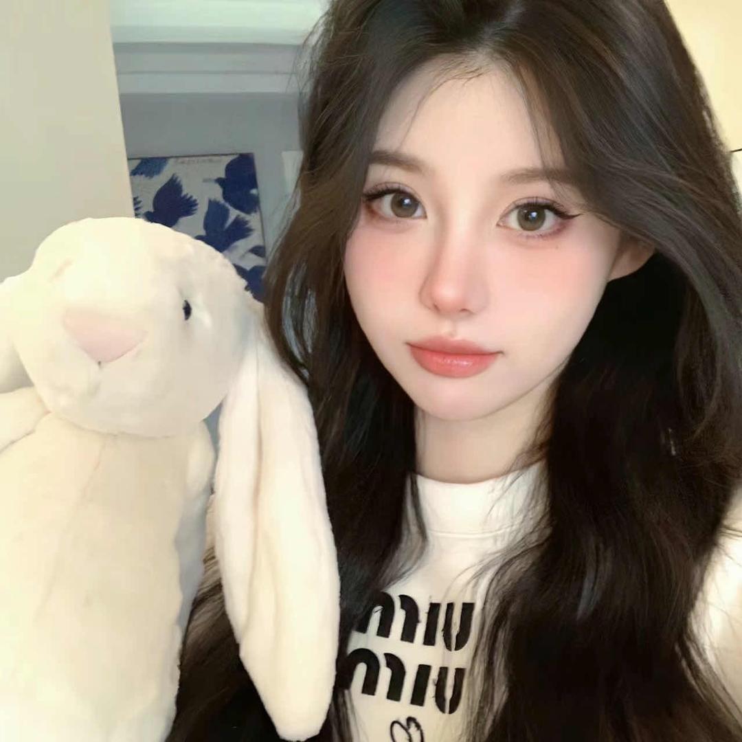 脆弱敏感腼腆内向小女生✨