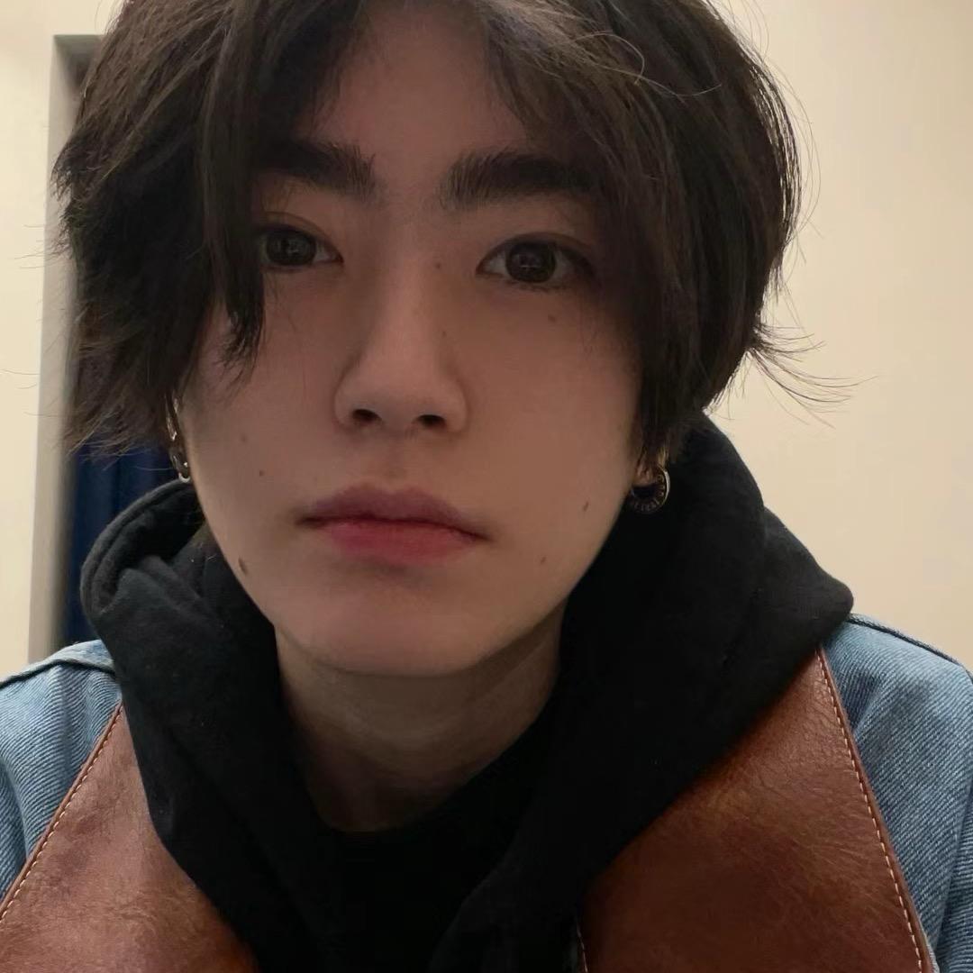 不晚Lee
