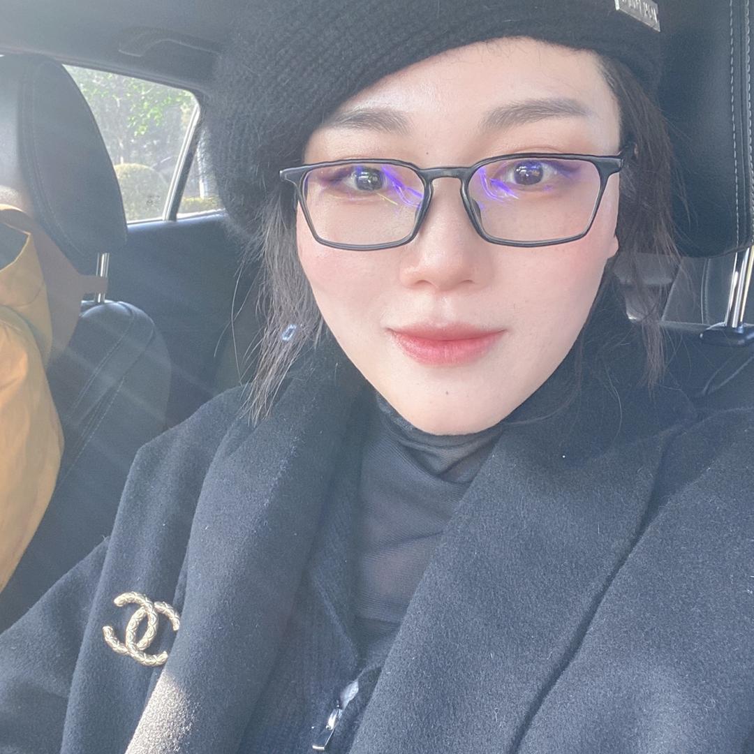 灿灿妈是胖大秦