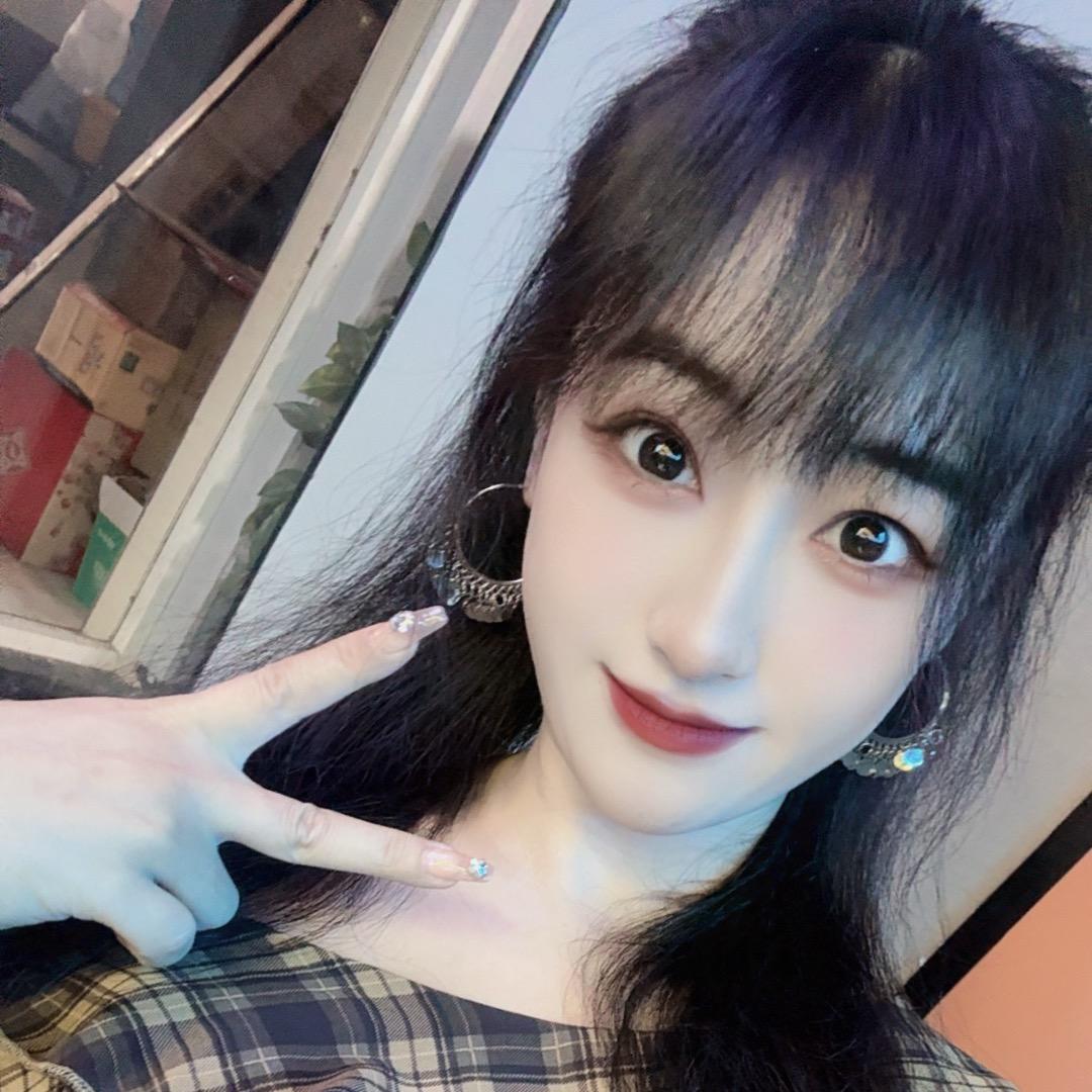 小富婆勇闯台球圈
