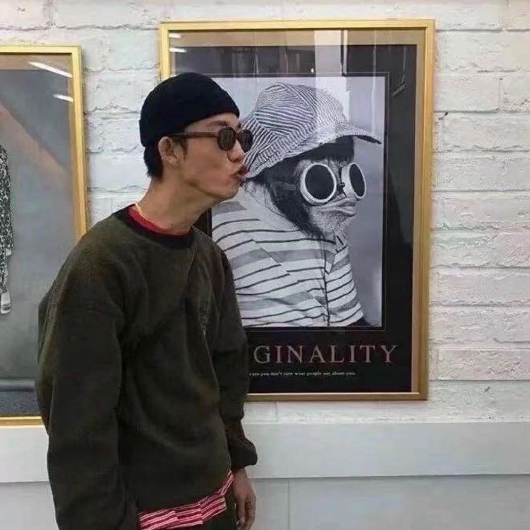 f𝖙
