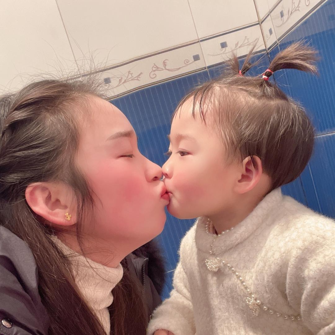 @请叫我女王陛下