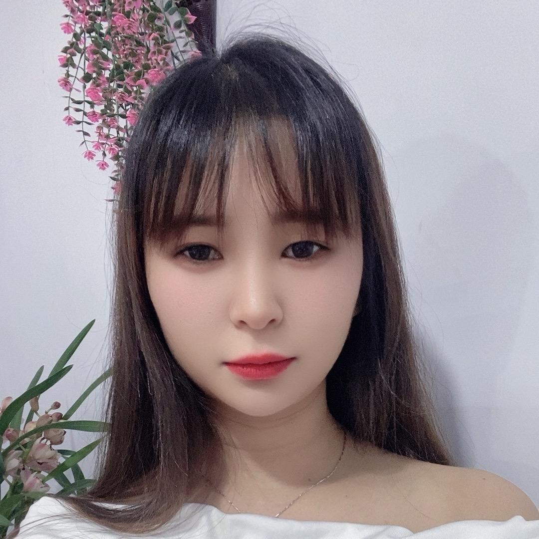 小菊子