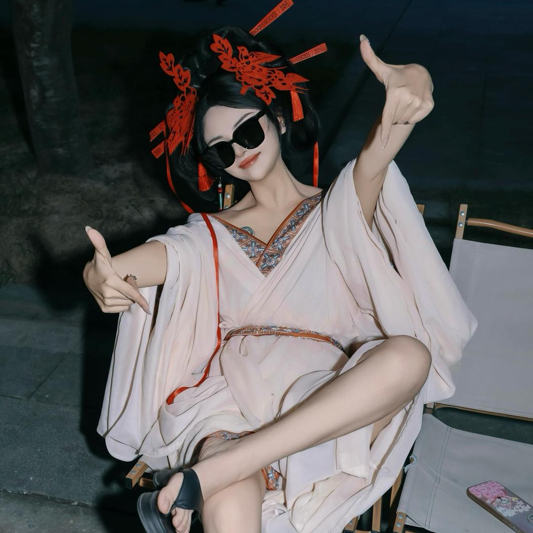 阿宝宝。