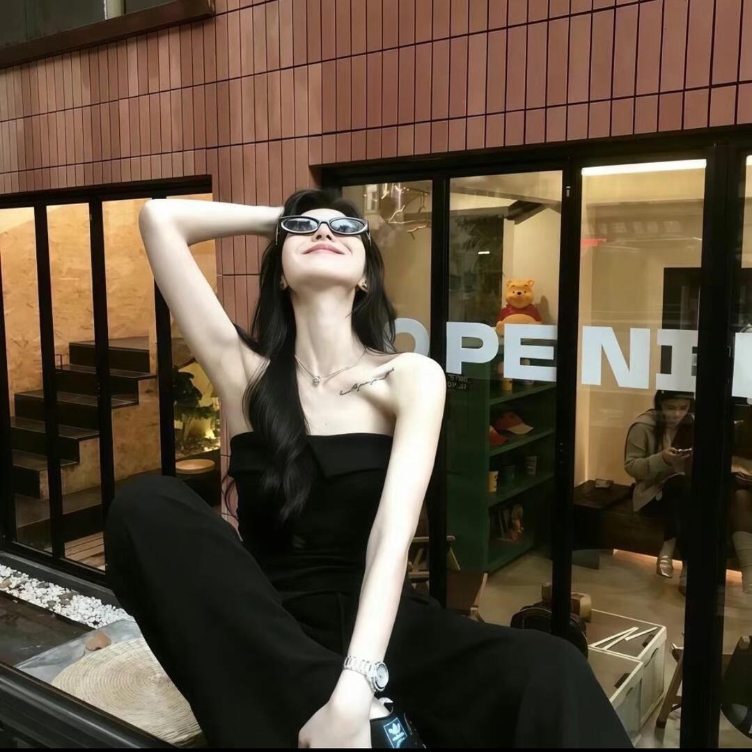 卖车的小66