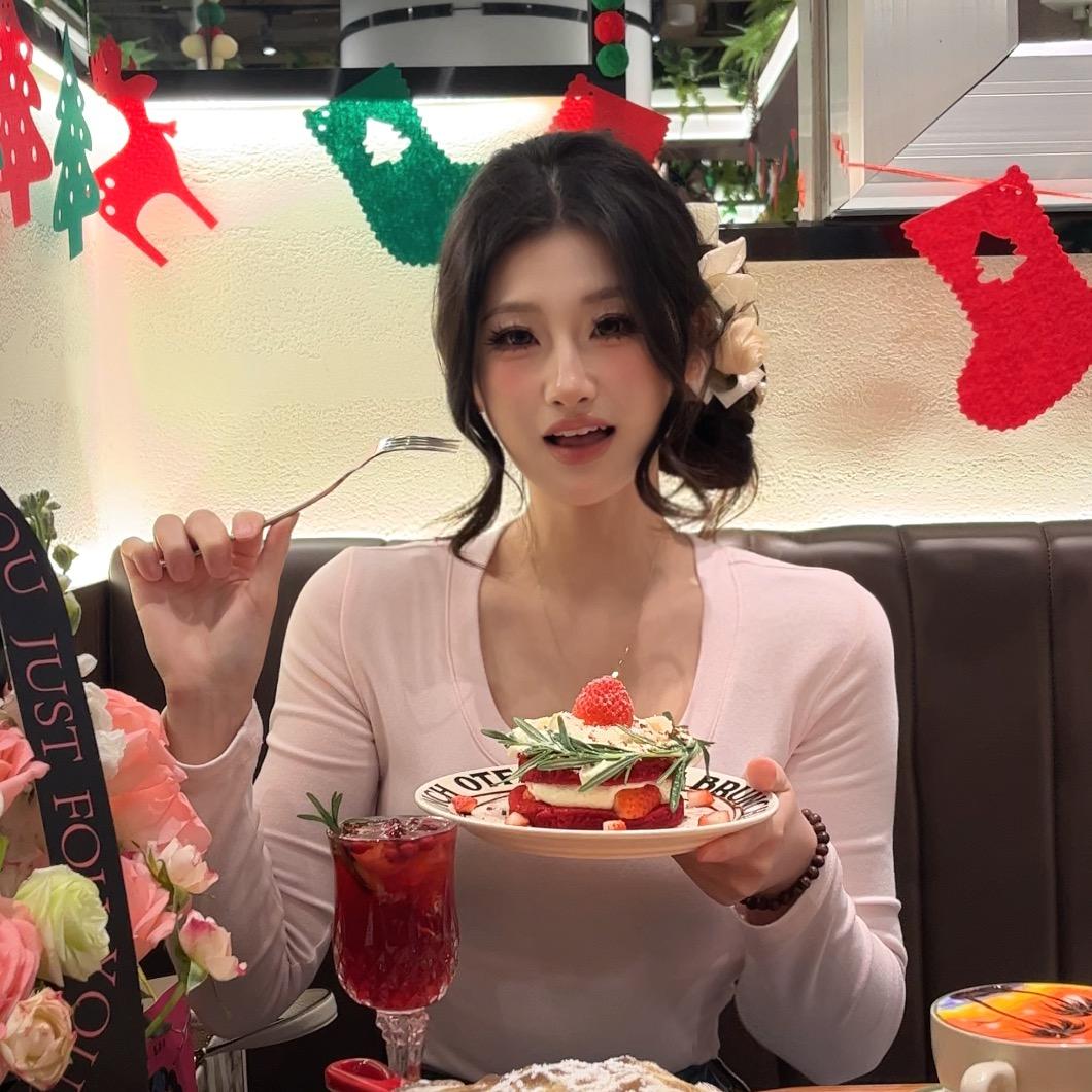 豹炸米(我爱女大 厌男)