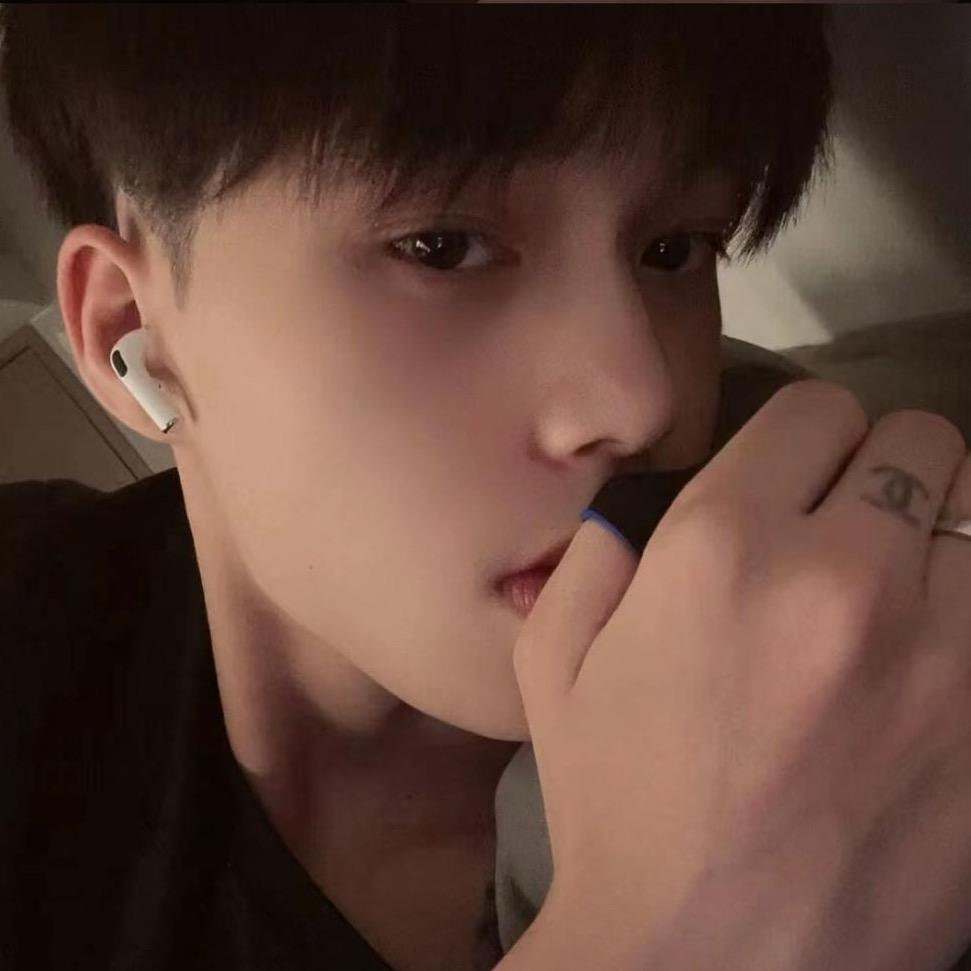 留下褪色的痕迹