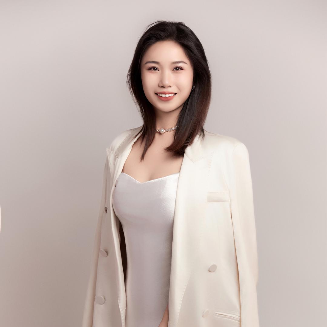 培养花朵的园匠