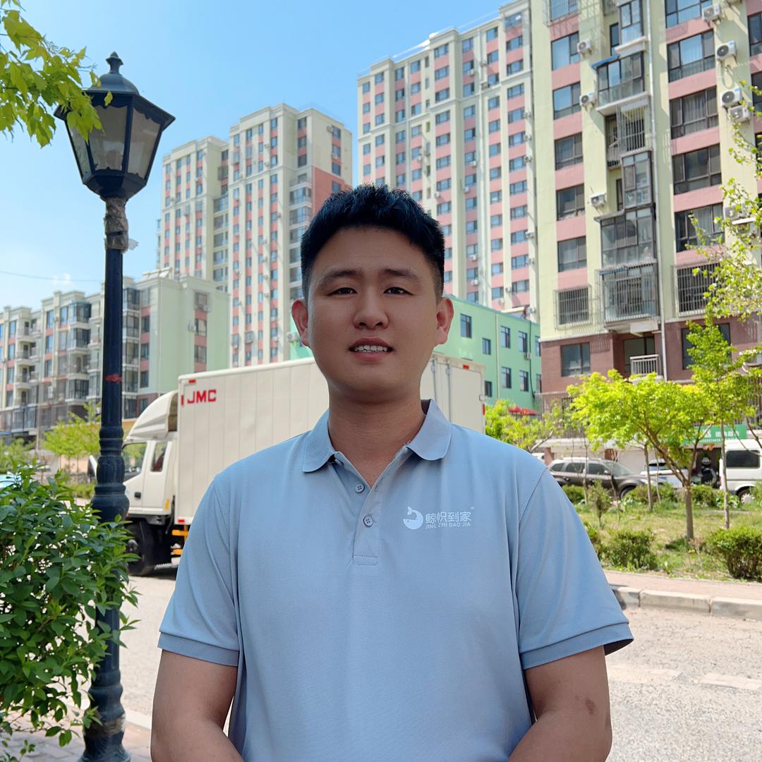 大伟-大连鲸帜到家