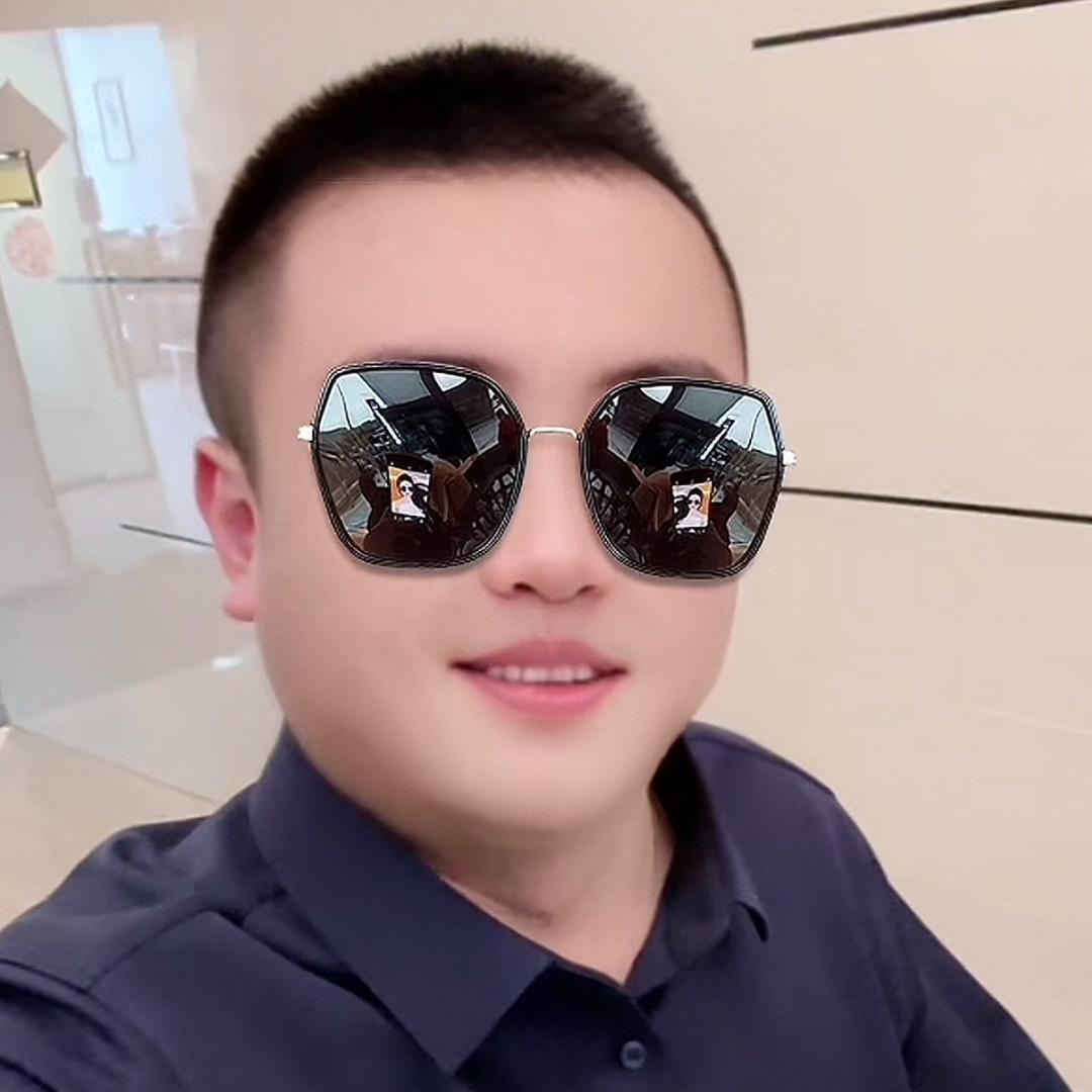 飞哥.