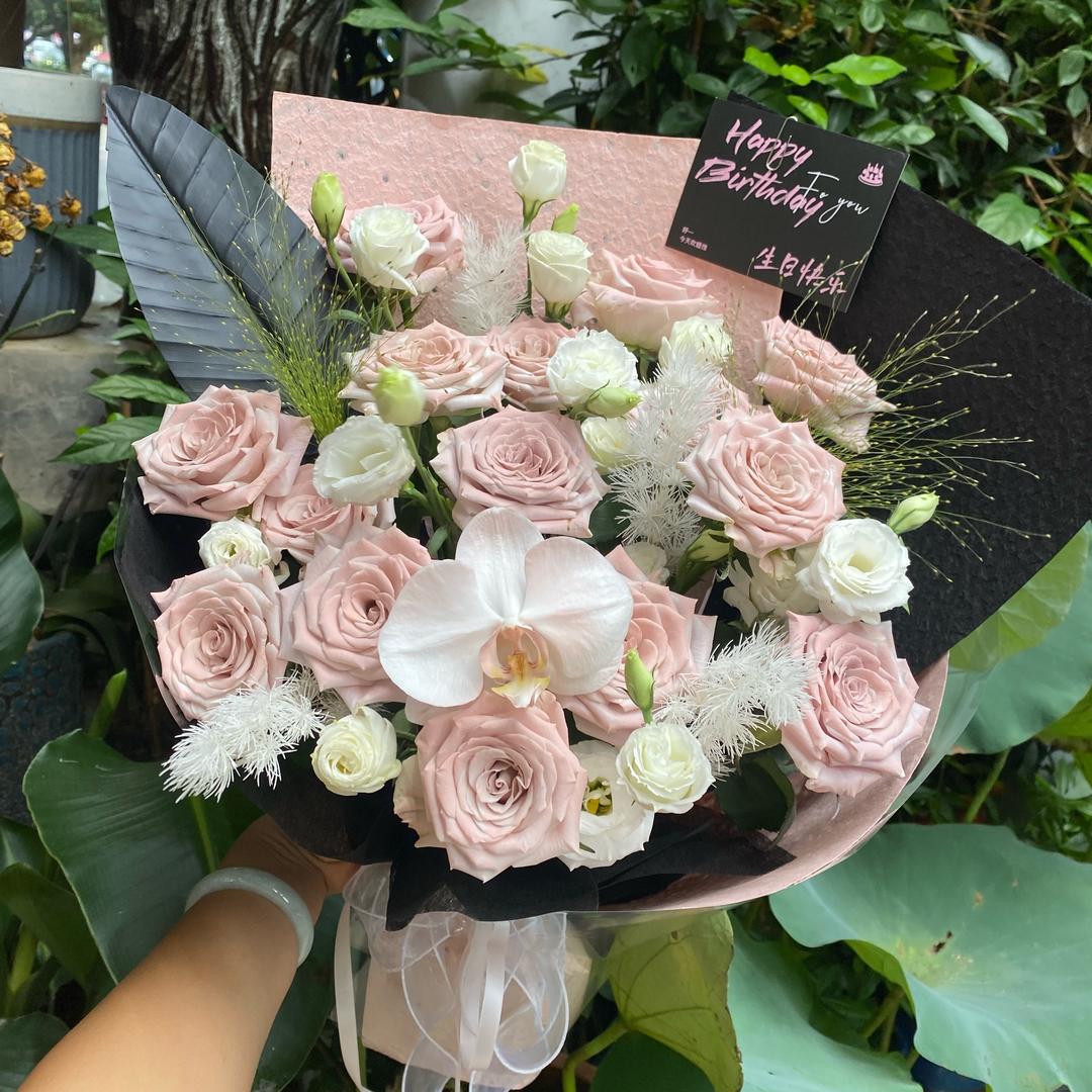 凭祥市荣叶花园鲜花店