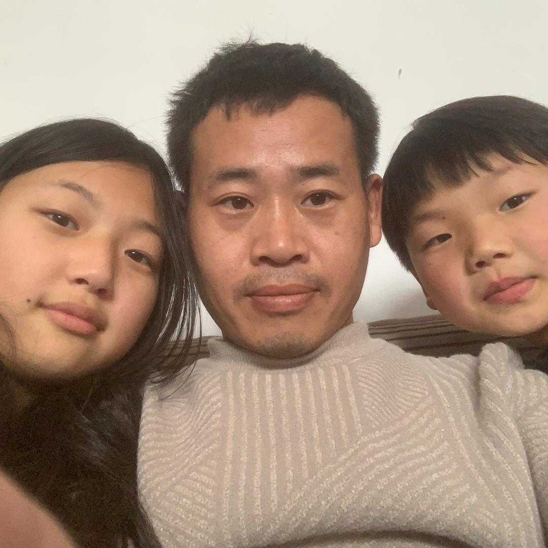 代钧斗的爸爸