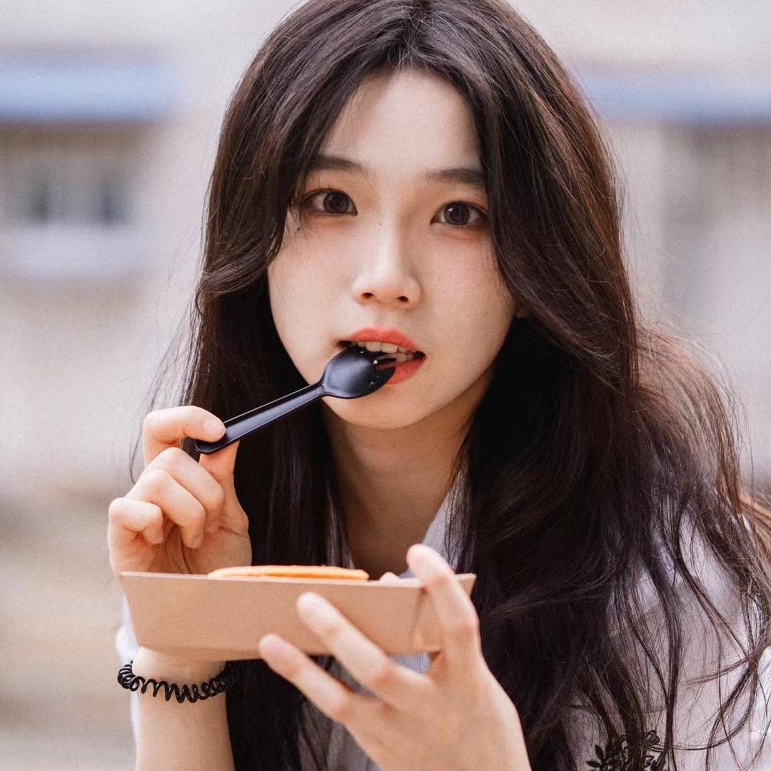 饱饱