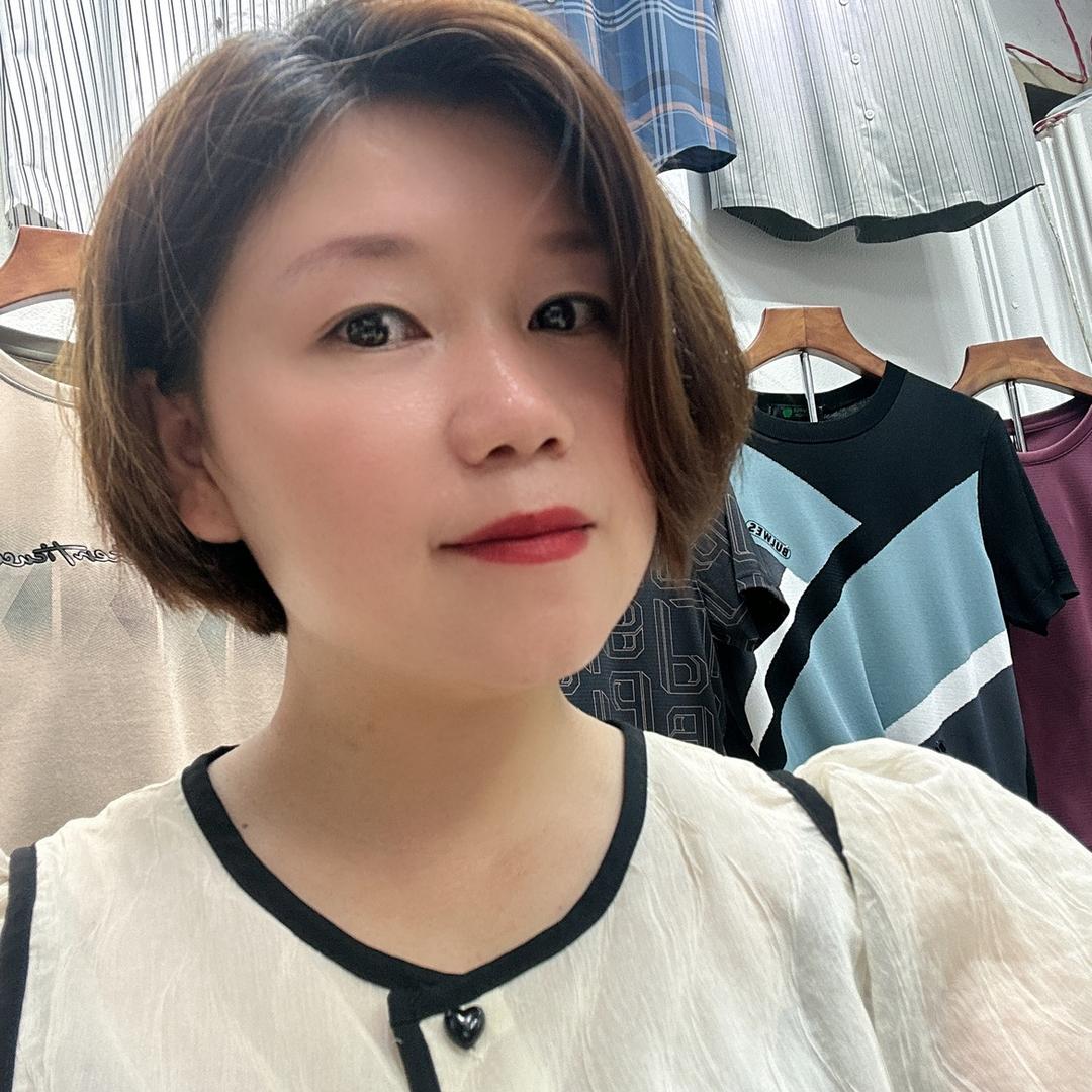 龙海榜山.锋格男装