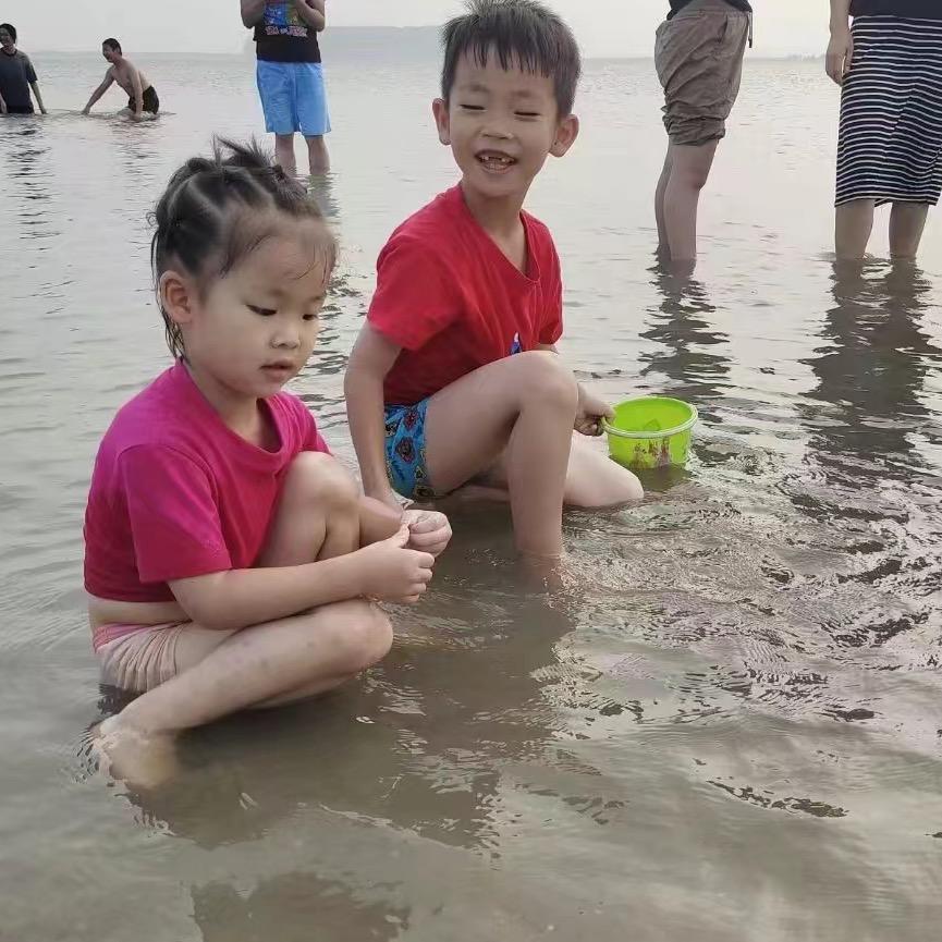 轩航和曼歆