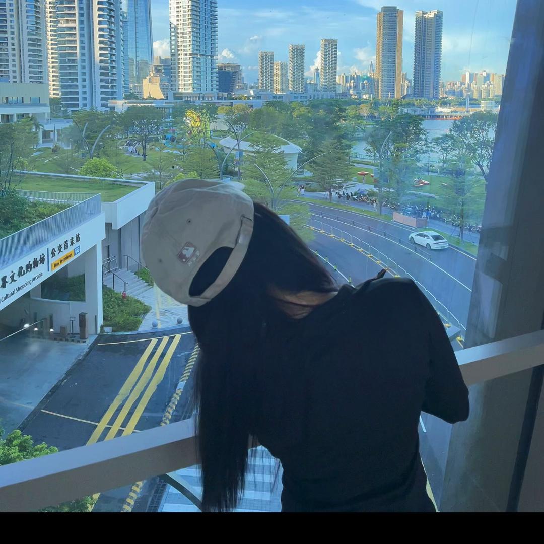 y1