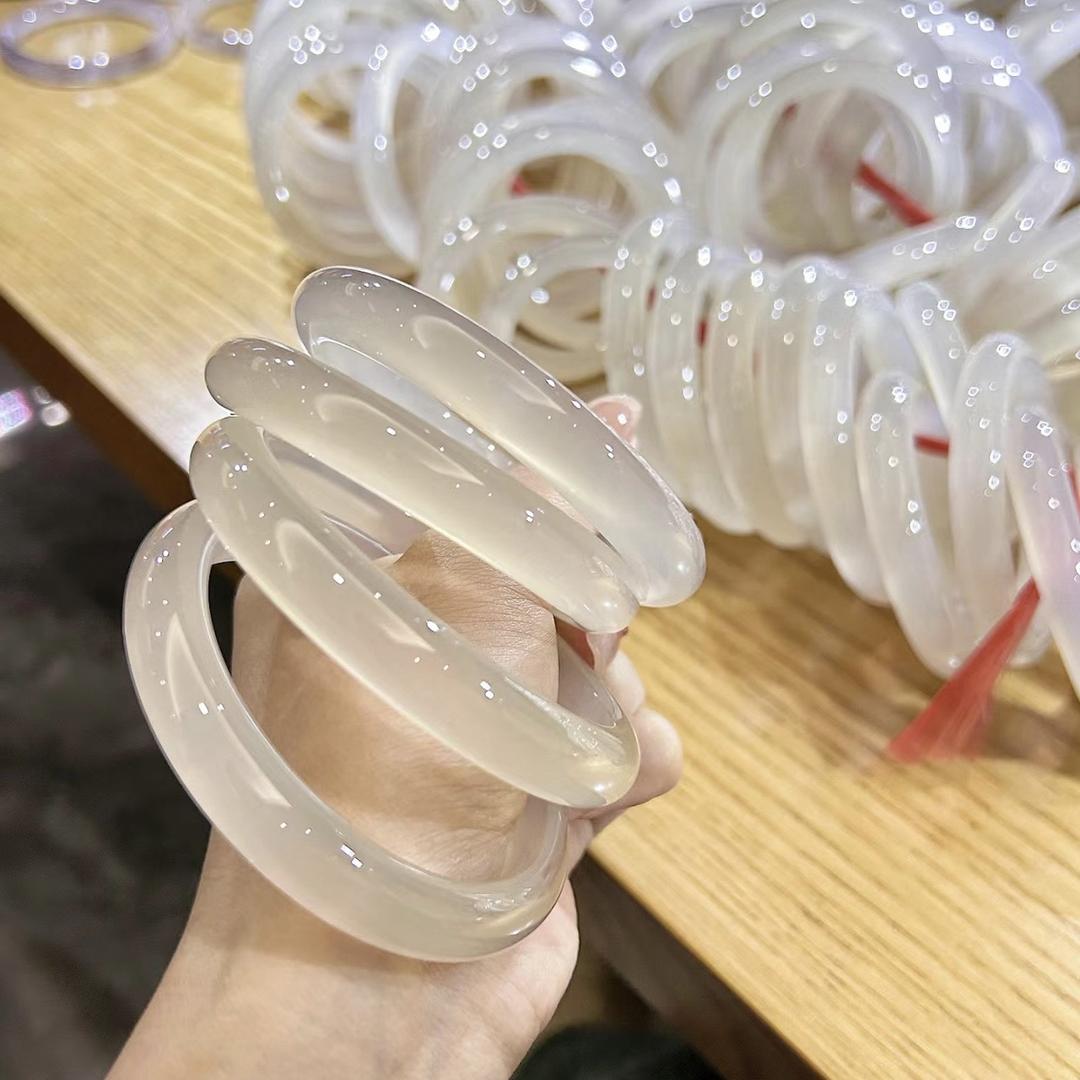 西域美镯