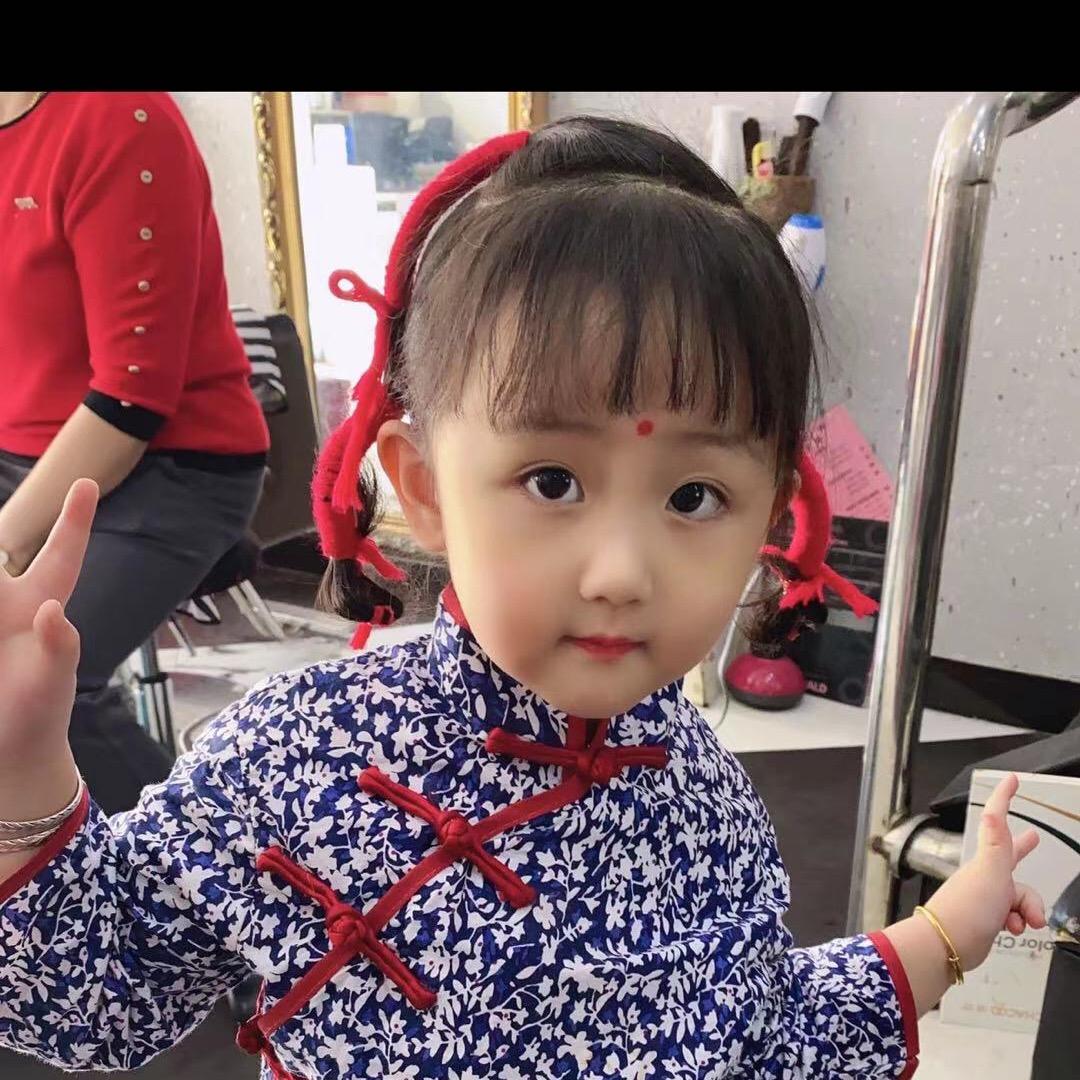 长白朝鲜族自治县芳芳美发广场