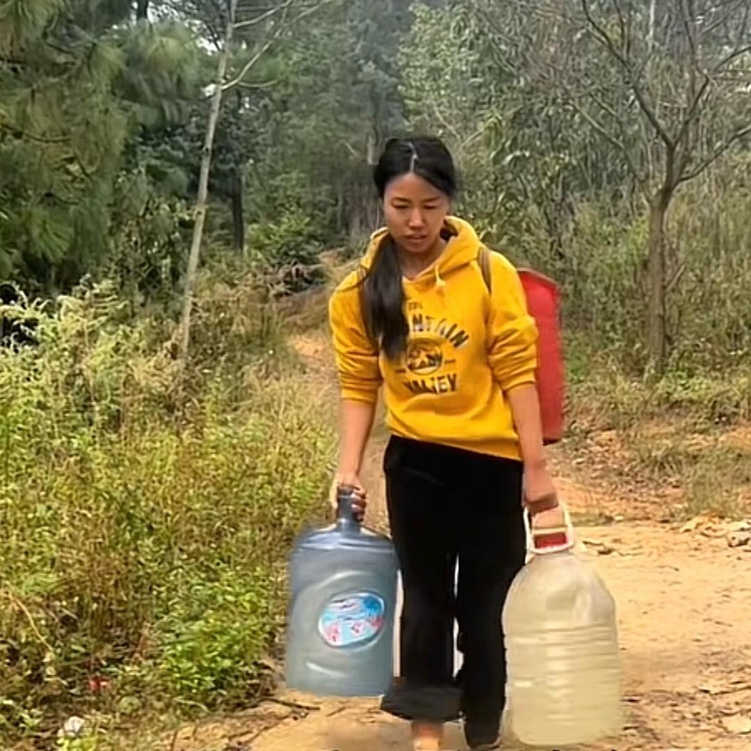 小  玉