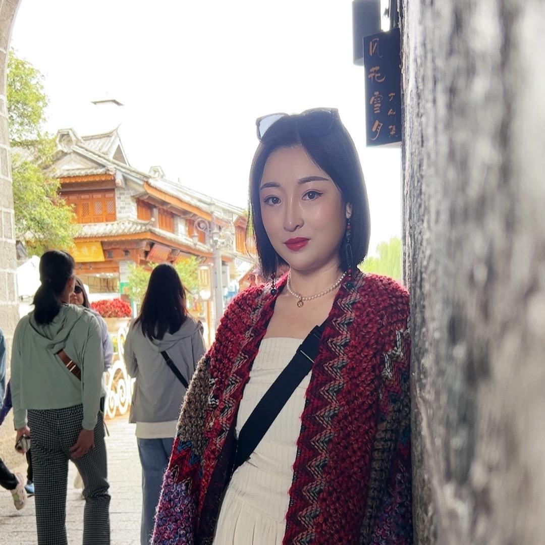 娜娜一家人