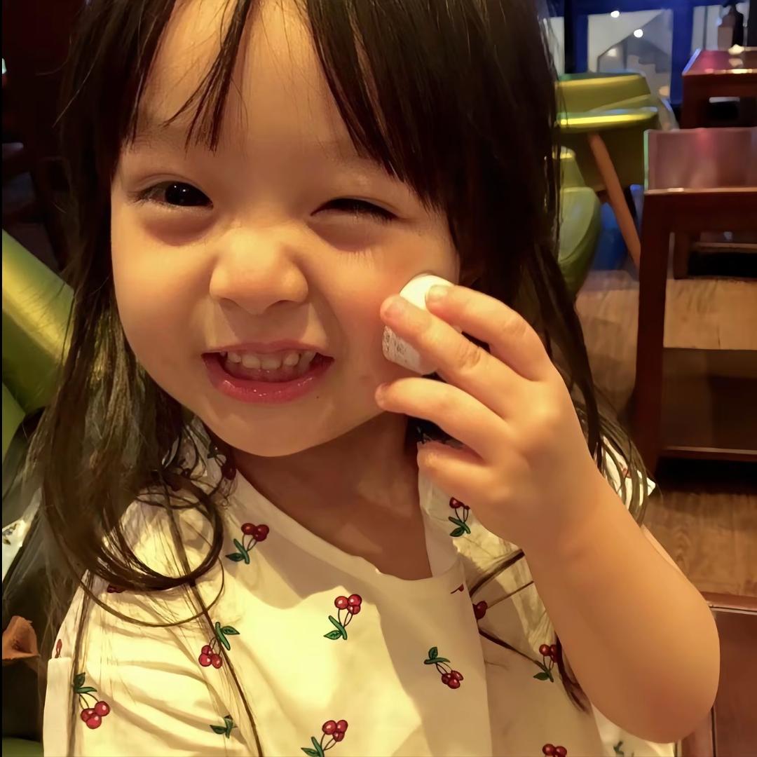 眼泪煲稀饭ಥ_ಥ