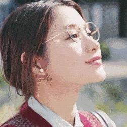 维伊女装工厂店