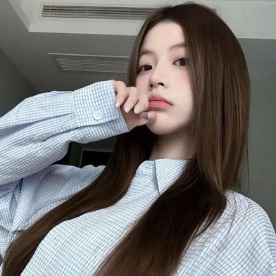 李.