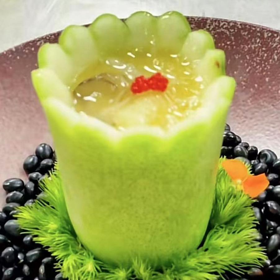 何鲜森