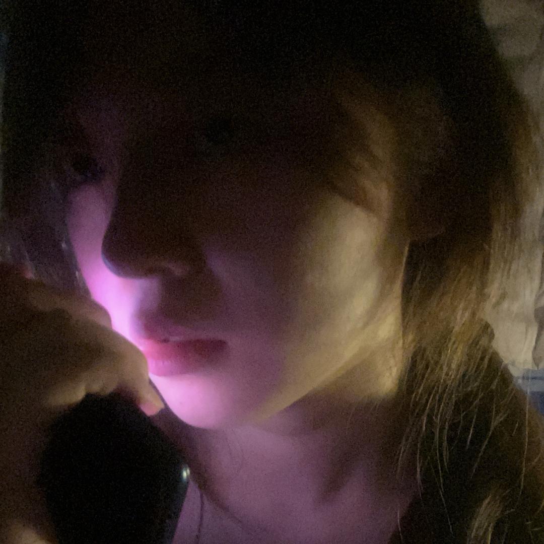 歪歪.