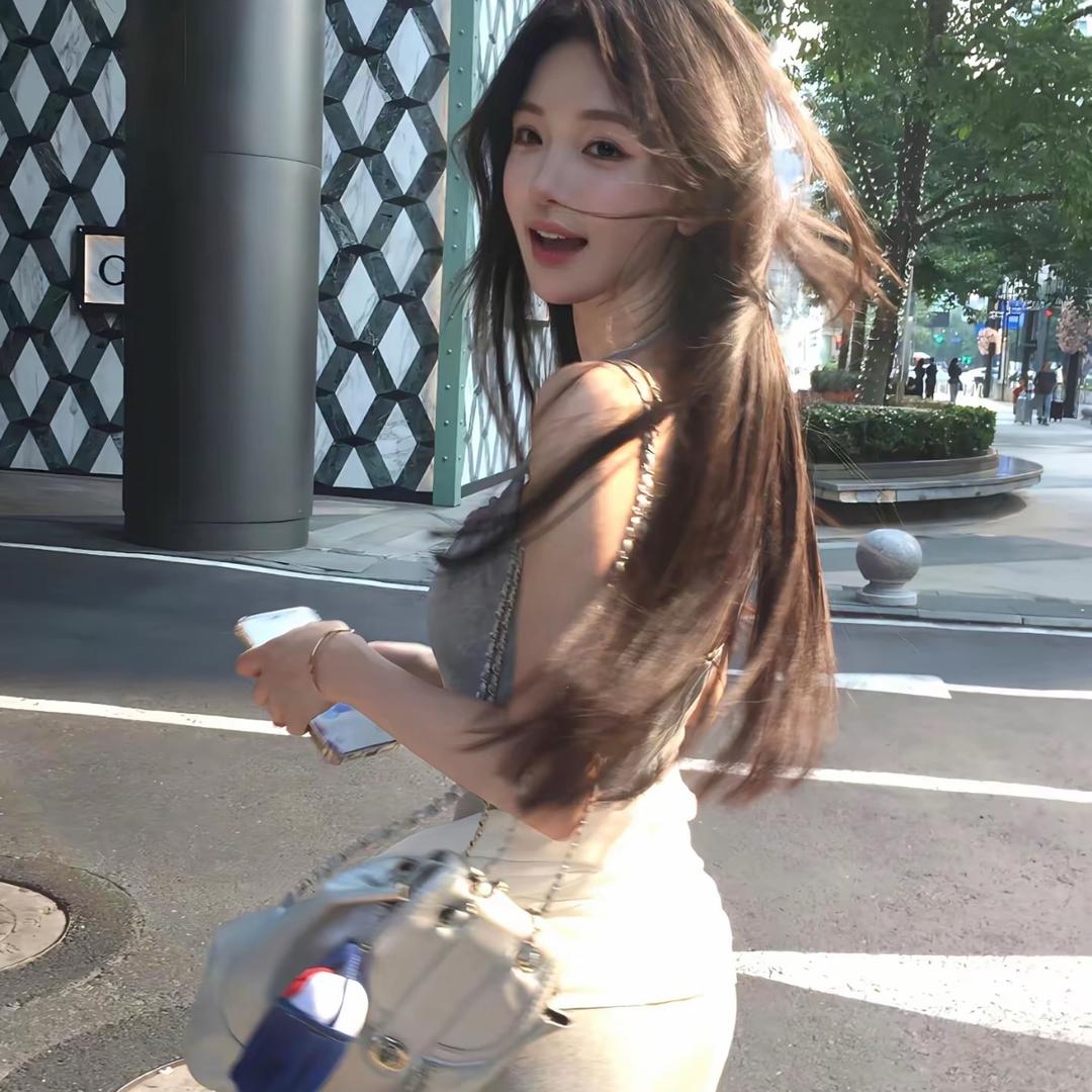 秋雾理