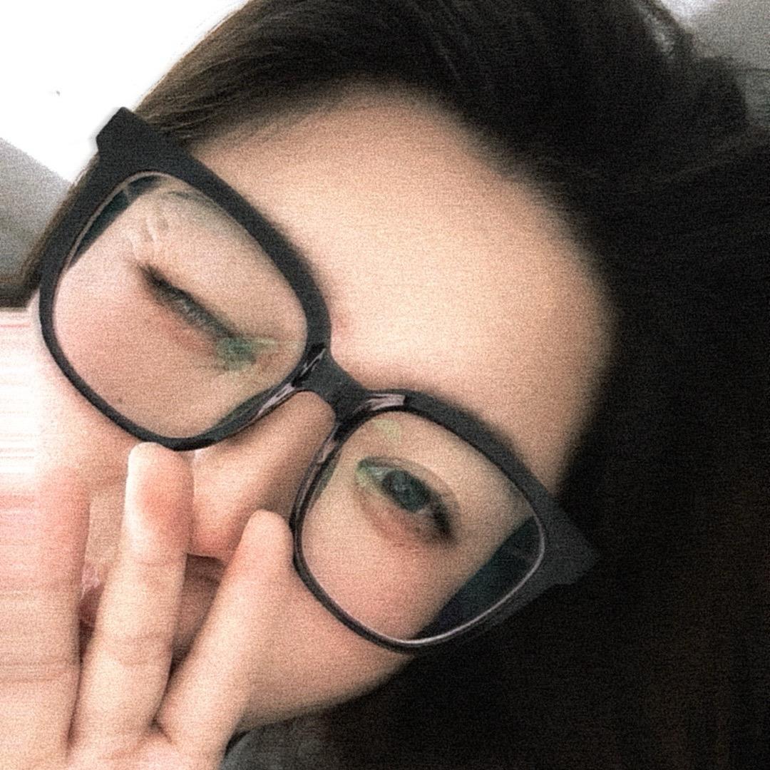 一个懒惰的化妆师🥳