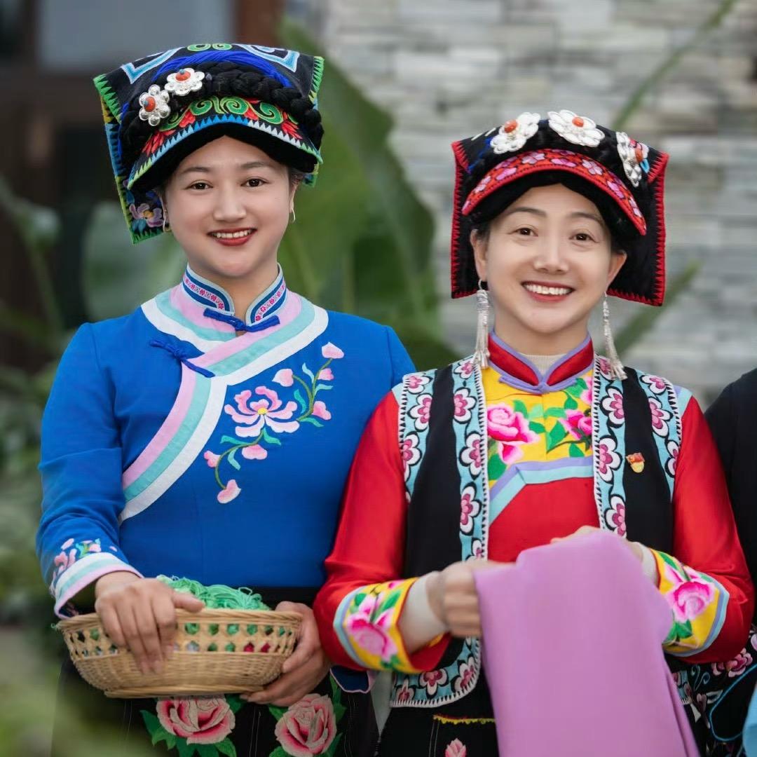 羌绣传承人大陈陈