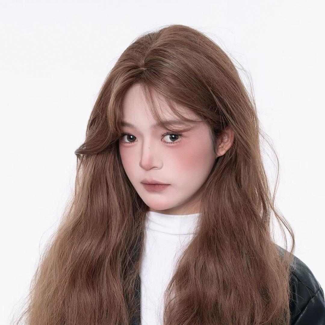 曲靖化妆师-迦迦