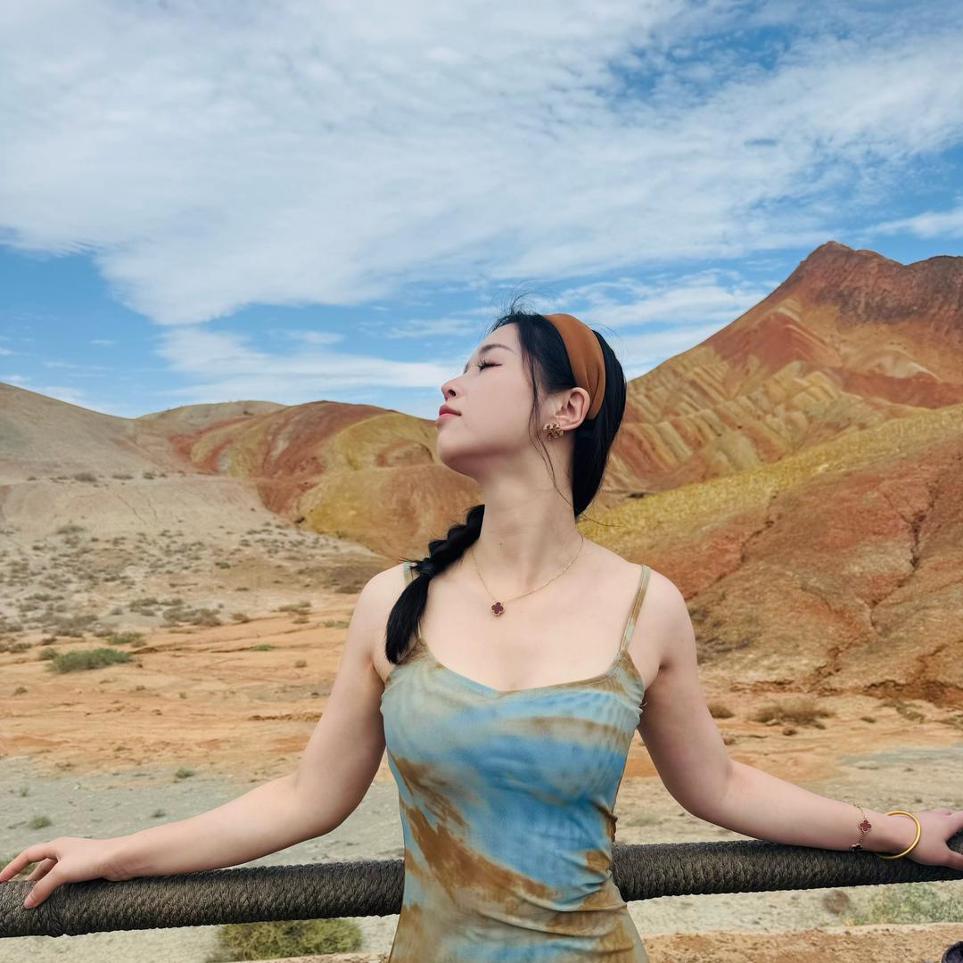 朱珠不吃香菜