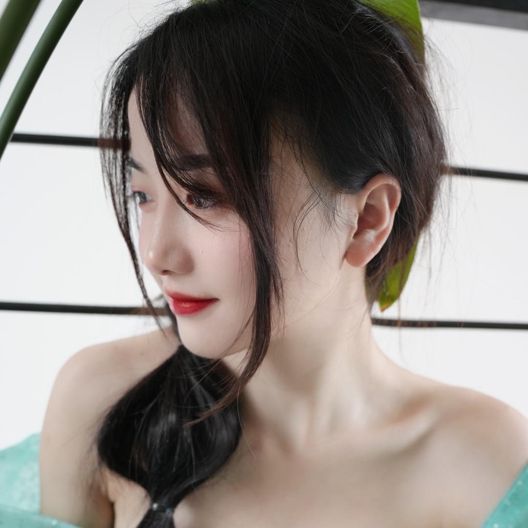 云南小姑娘
