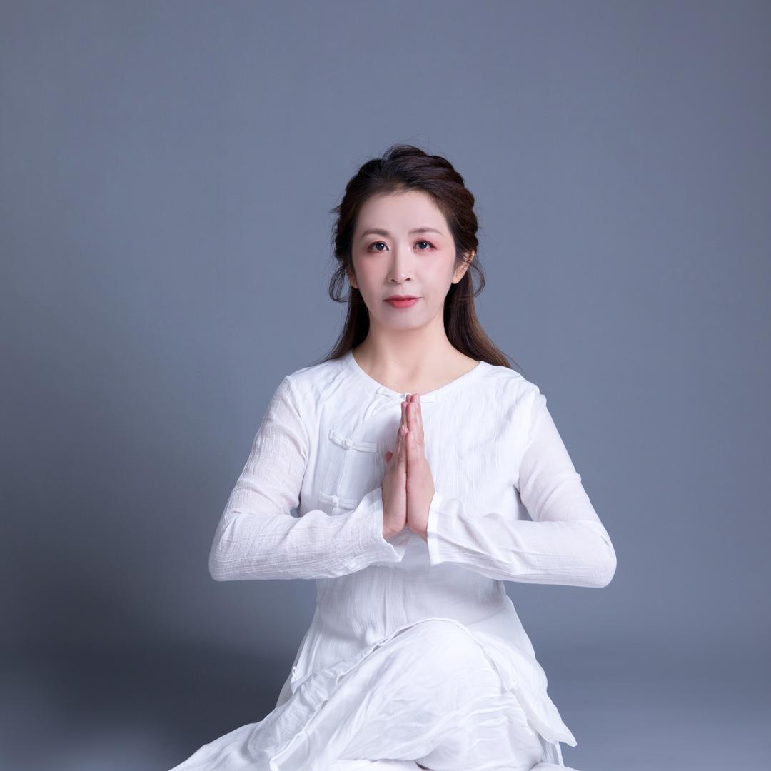 红路-杨淇五行经络瑜伽导师