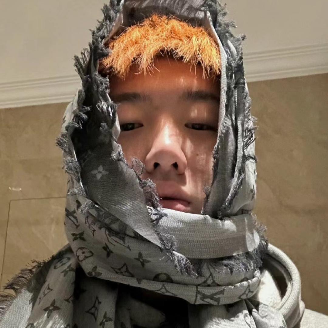 白小荨🌈