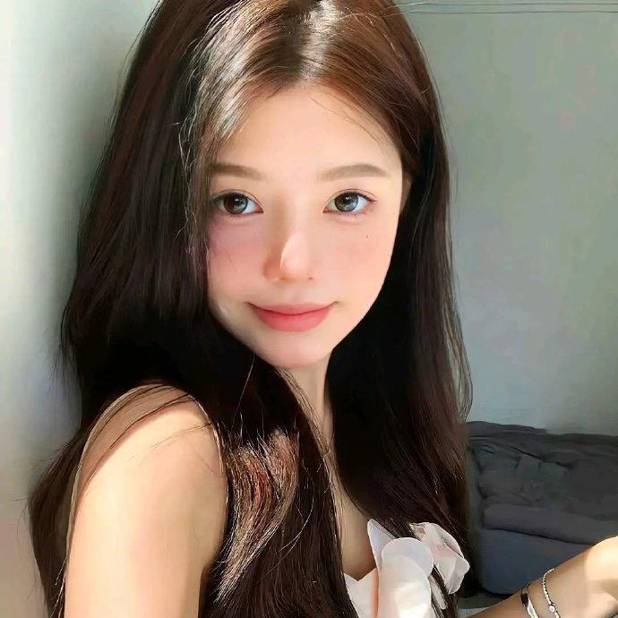 樱时Blum（爱穿搭)