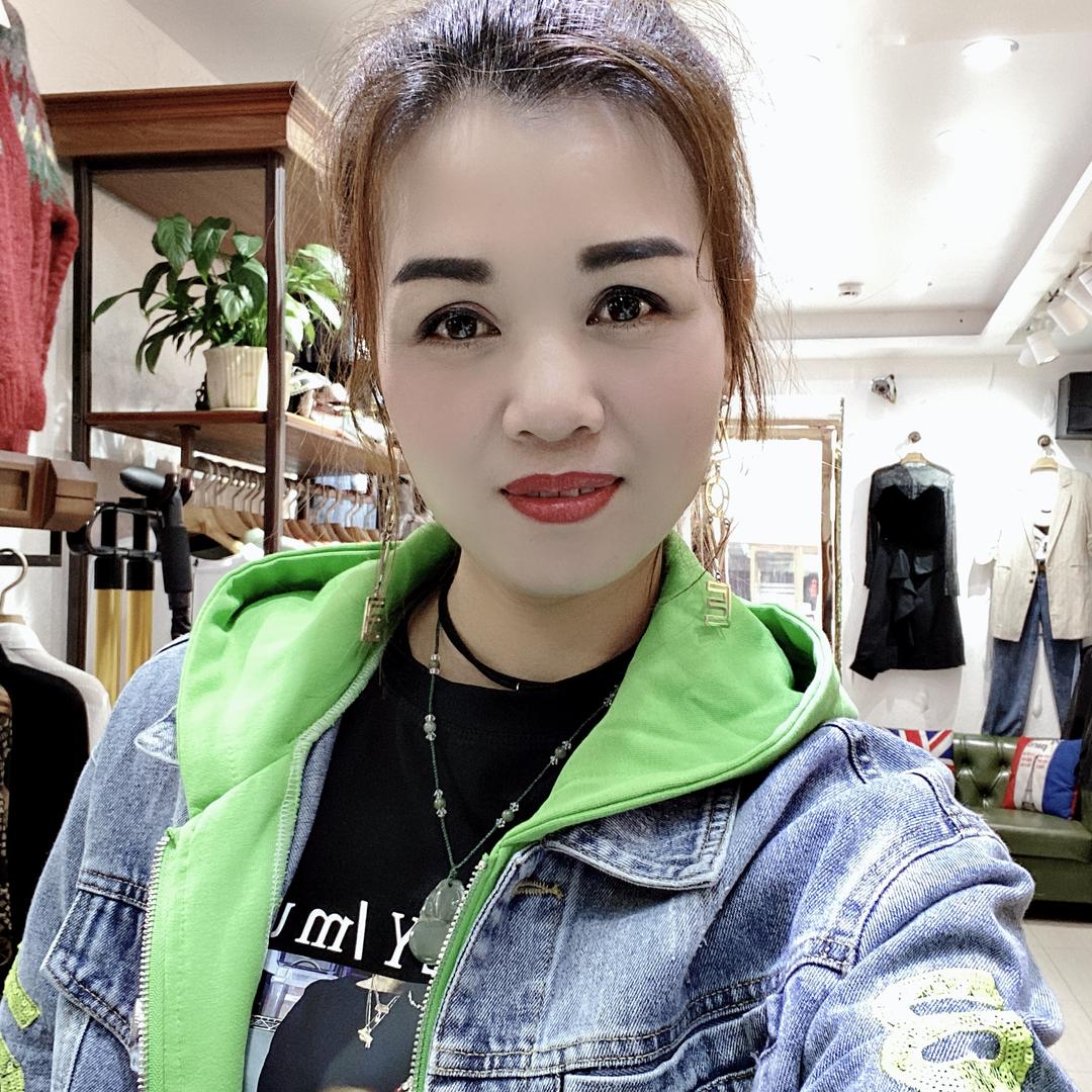 阿仙服饰批发店2