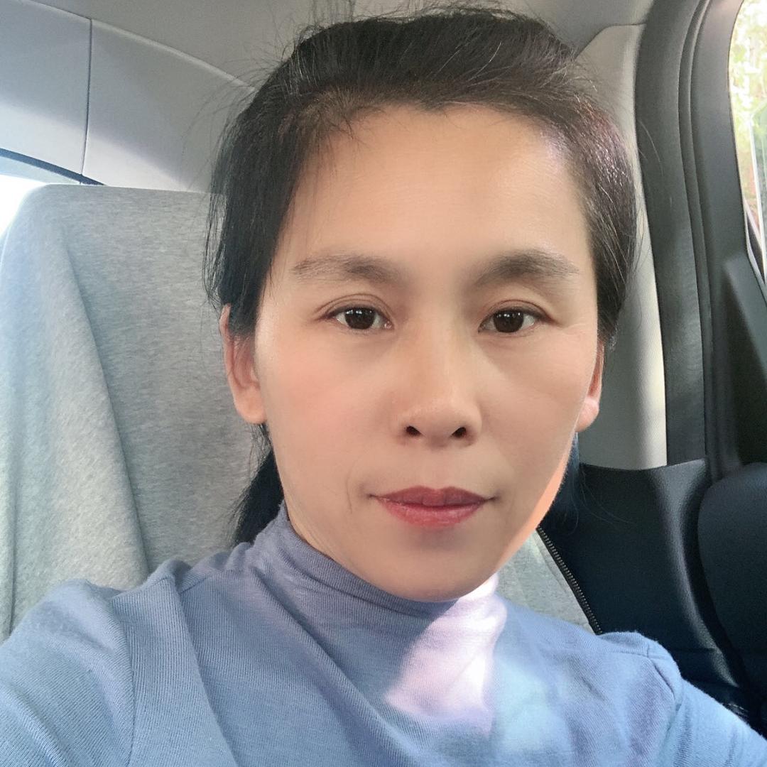 潍坊红木坐垫 硅胶枕玲玲