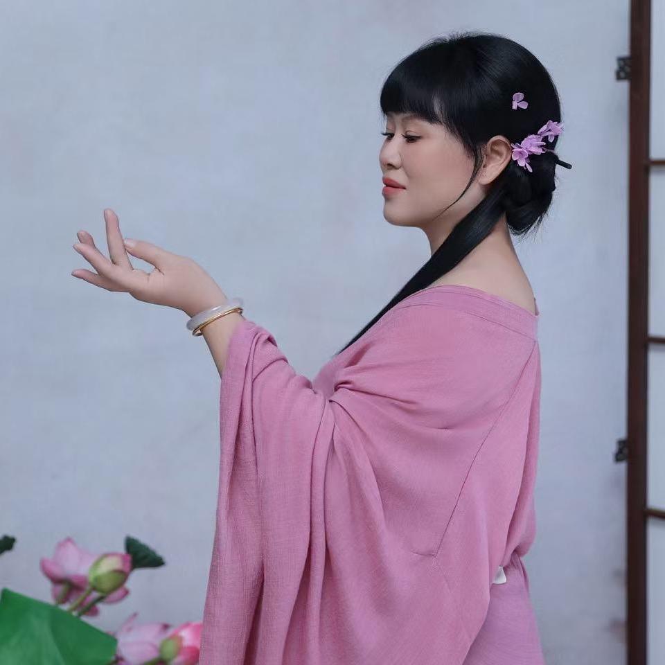 大凉山英英