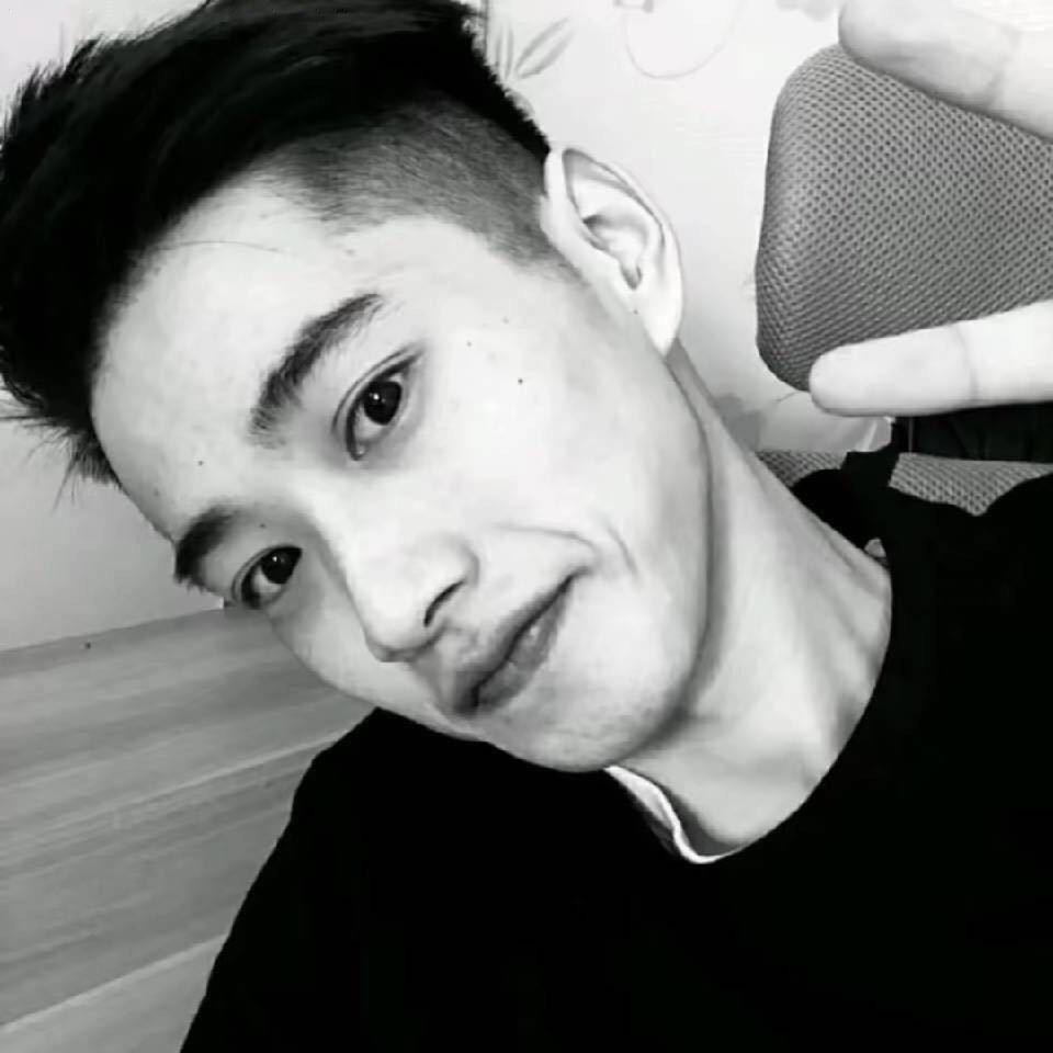 小任——