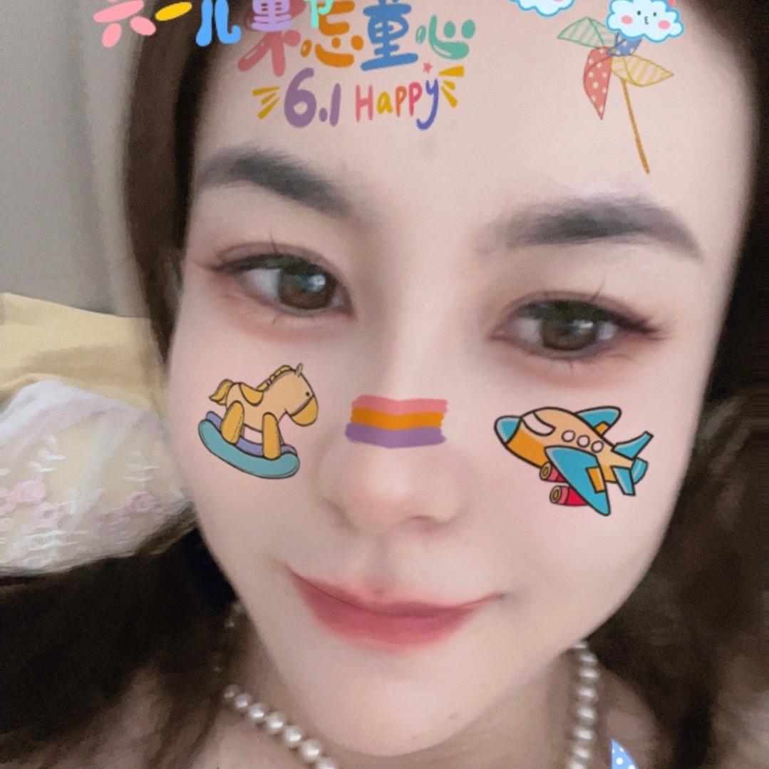 小红嘴要往死里好看