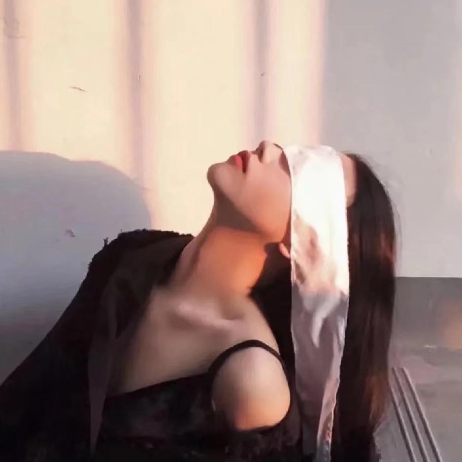 是阿姨吖